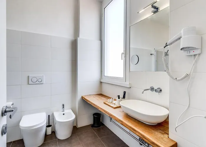 Effe Luxury Palace Bed & Breakfast 4*