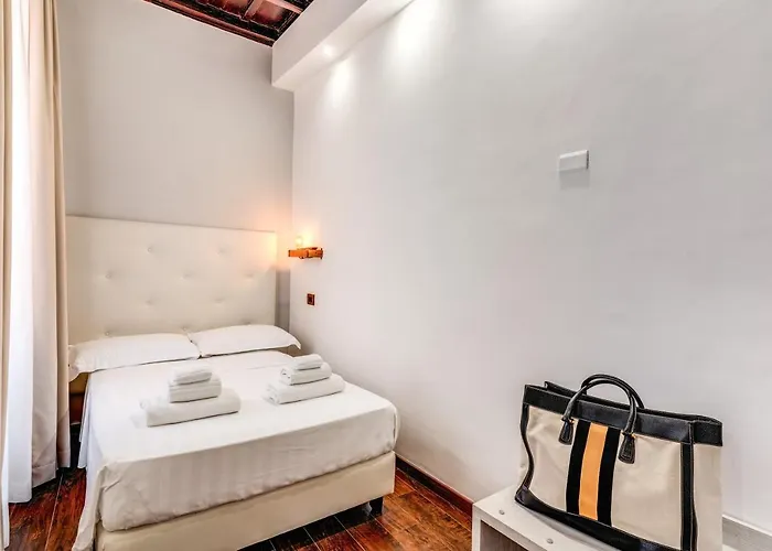 Effe Luxury Palace Bed & Breakfast